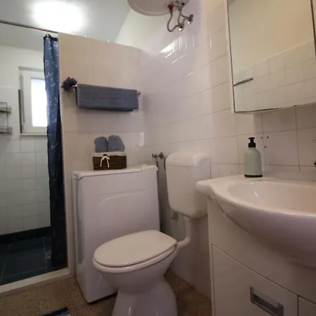 Lägenhet Centre Free Parking 1&2 Floor